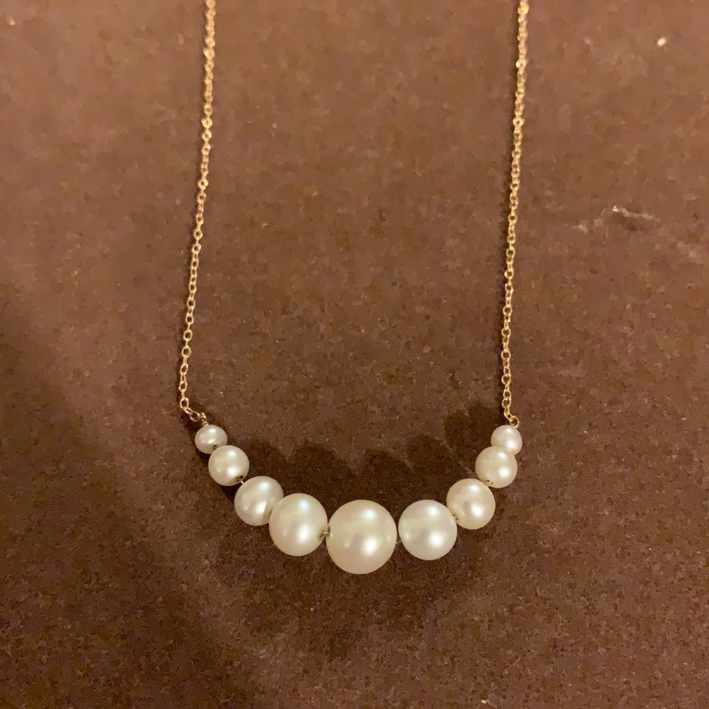 14k gold and pearl necklace